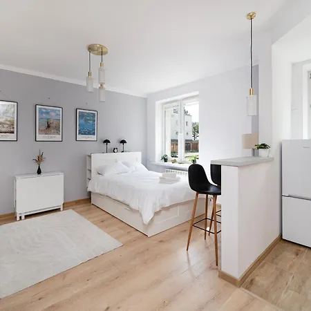 Апартаменти Zielna Comfort By Bookinghost *