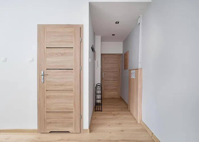 Zielna Comfort By Bookinghost Апартаменти Лодзь